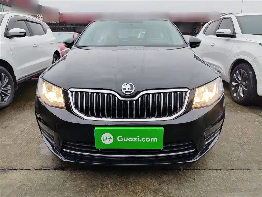 SKODA OCTAVIA 2017