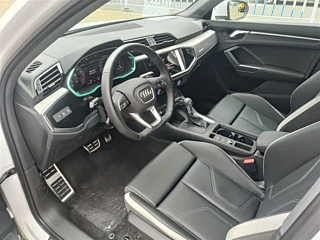 AUDI Q3  2024 YEAR 35 TFSI FASHION DYNAMIC 2024