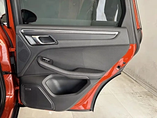 PORSCHE MACAN 2022 YEAR MACAN 2.0T 2022
