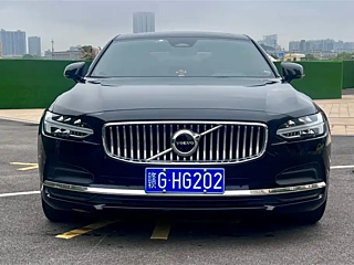 VOLVO S90 2023