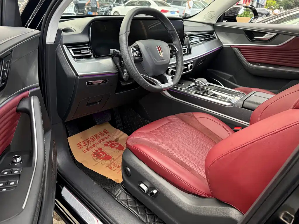 HONGQI HS5 2025