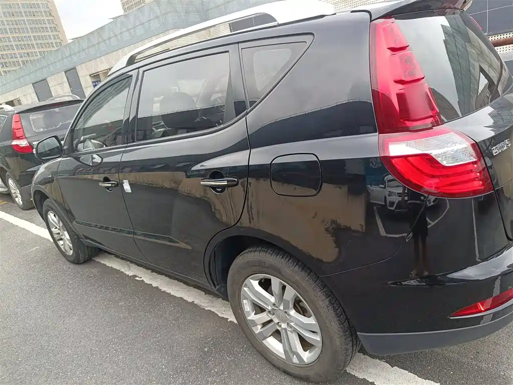 GEELY AUTO GX7 2015