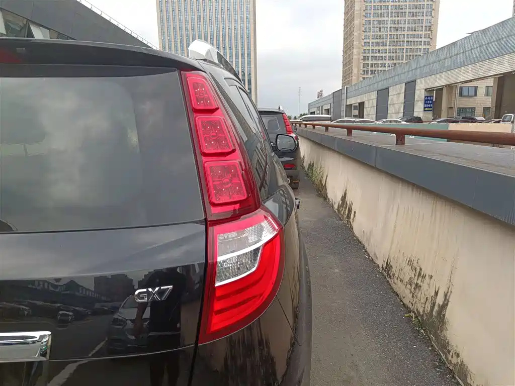 GEELY AUTO GX7 2015