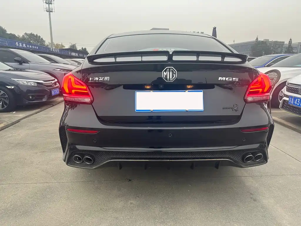 MG MG5 SCORPIO 2022