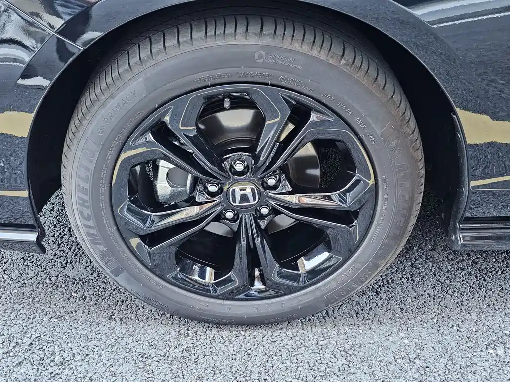 HONDA ACCORD 2025