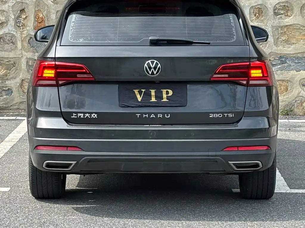 VOLKSWAGEN THARU 2021