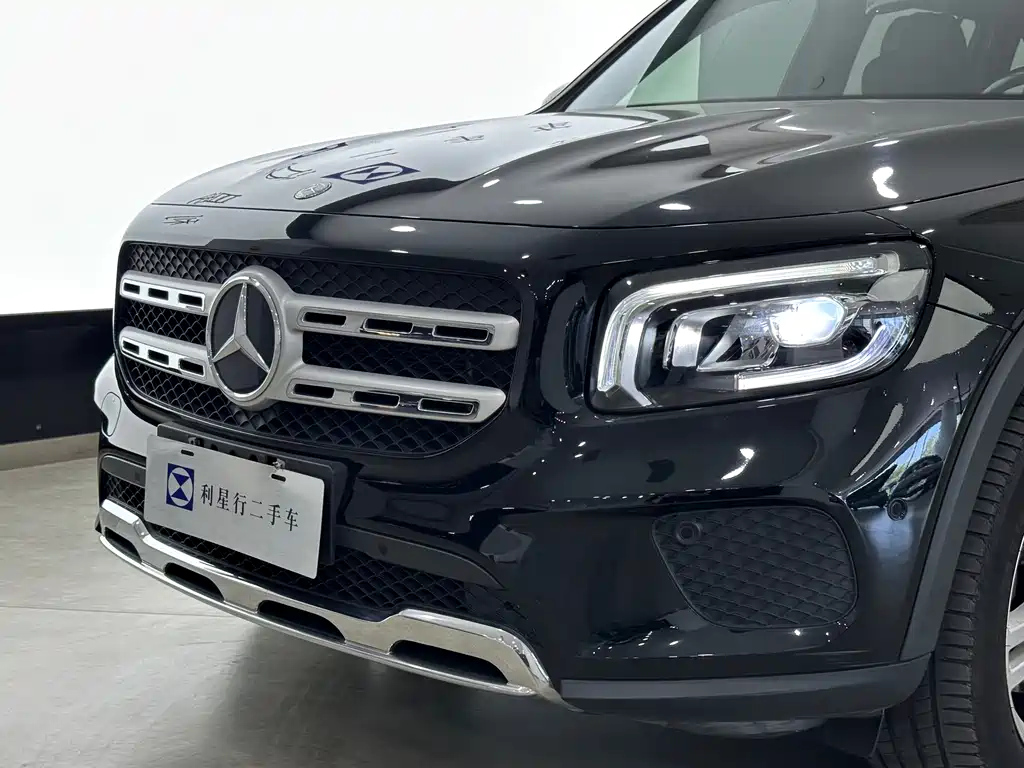 MERCEDES BENZ GLB 2020