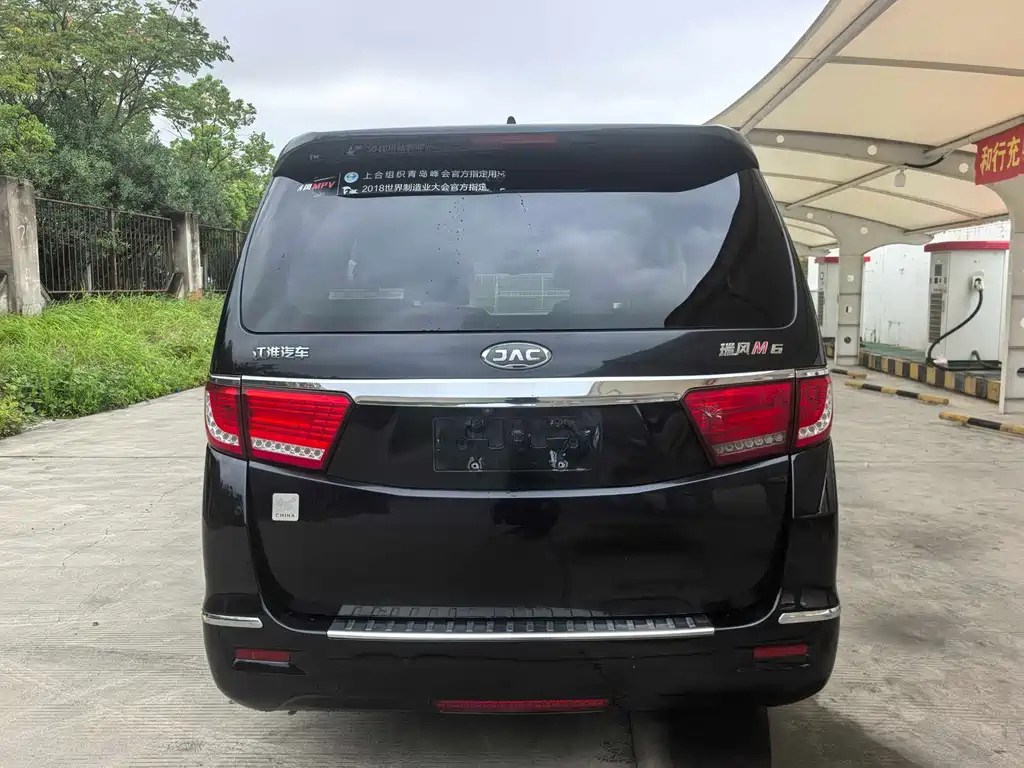 JAC REFINE M6 2018