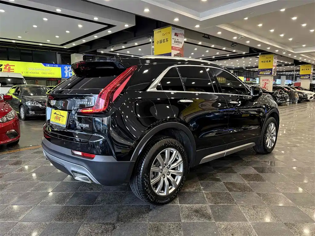 CADILLAC XT4 2020