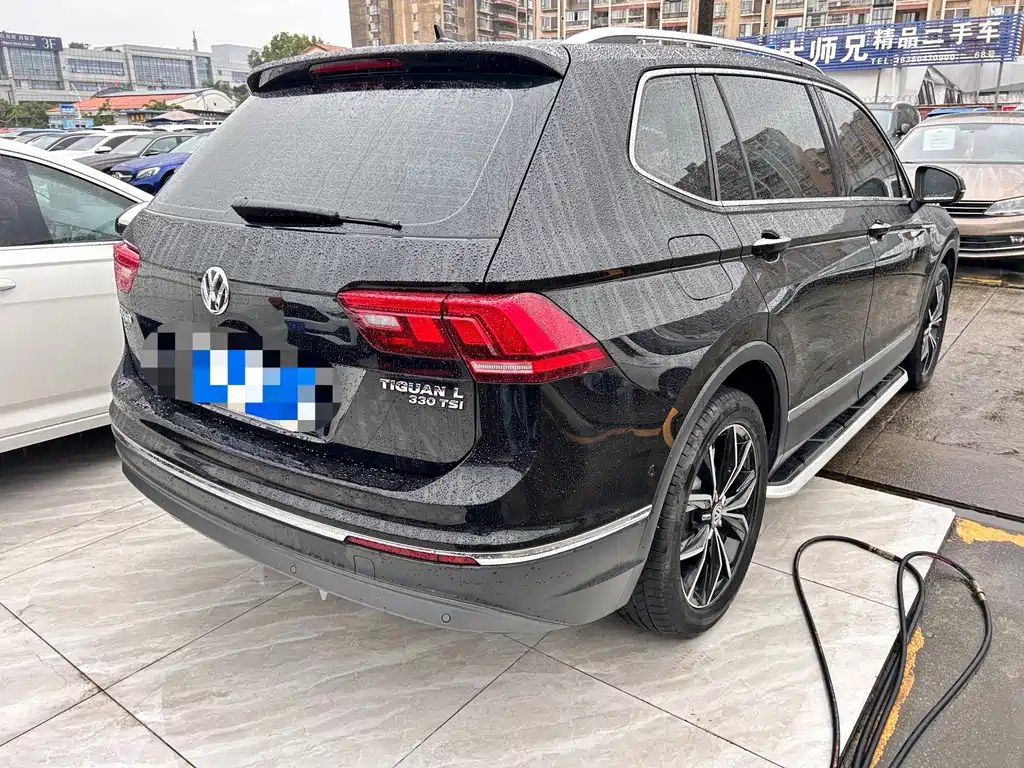 VOLKSWAGEN TIGUAN L 2020