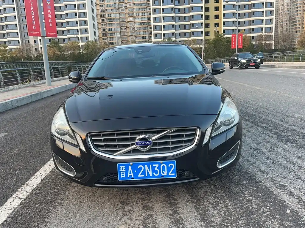 VOLVO S60 IMPORT 2013