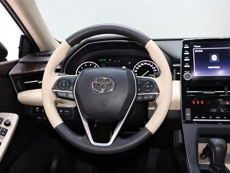 TOYOTA AVALON 2020