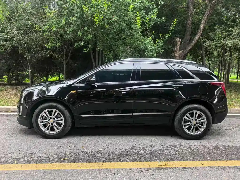 CADILLAC XT5 2022