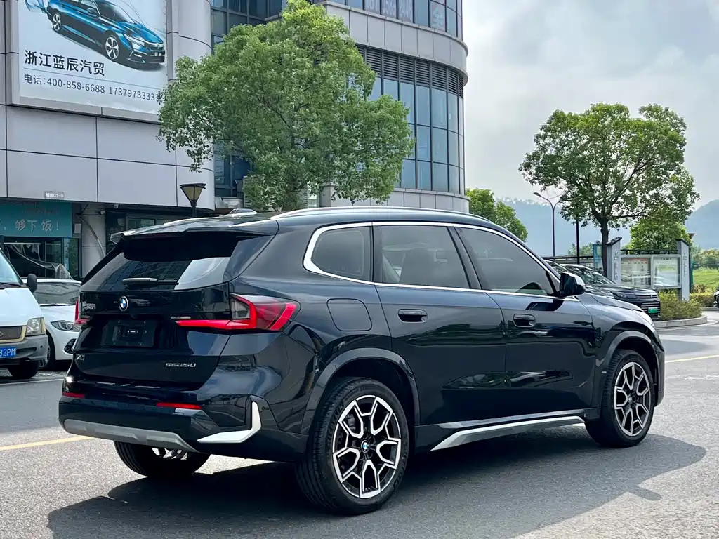 BMW X1 2024