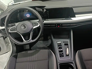 VOLKSWAGEN GOLF  2021 YEAR 200TSI DSG PRO 2021