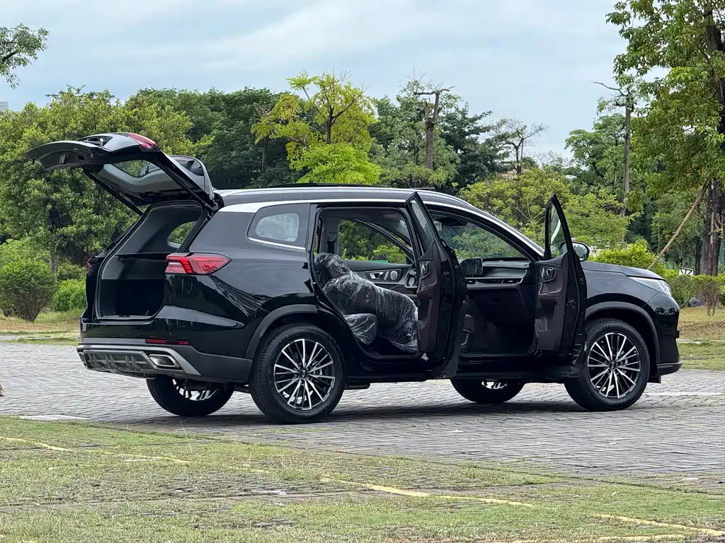 CHERY TIGGO 8 PRO 2025