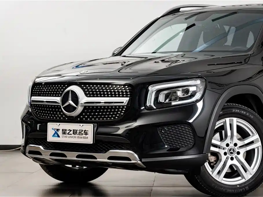 MERCEDES BENZ GLB 2023