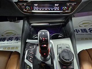 BMW M5 2018 YEAR M5 2018