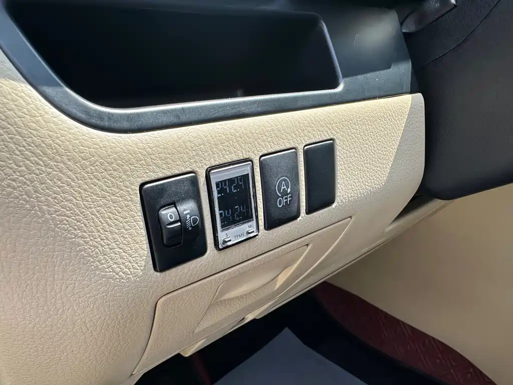 TOYOTA HIGHLANDER 2018