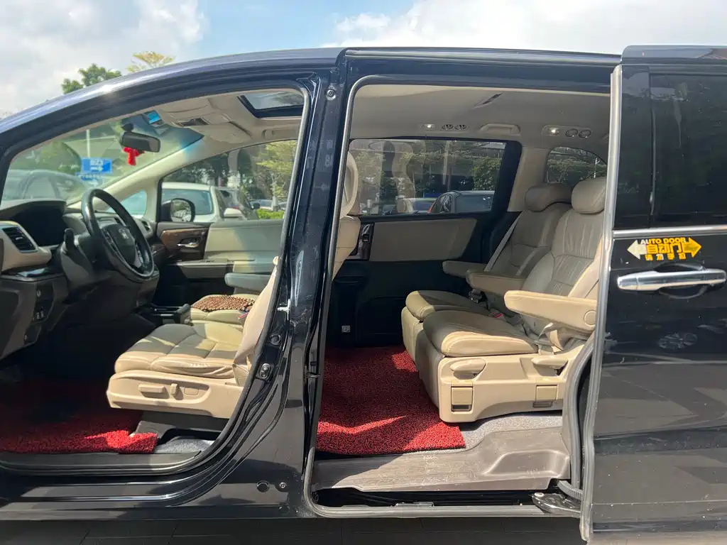 HONDA ODYSSEY 2015