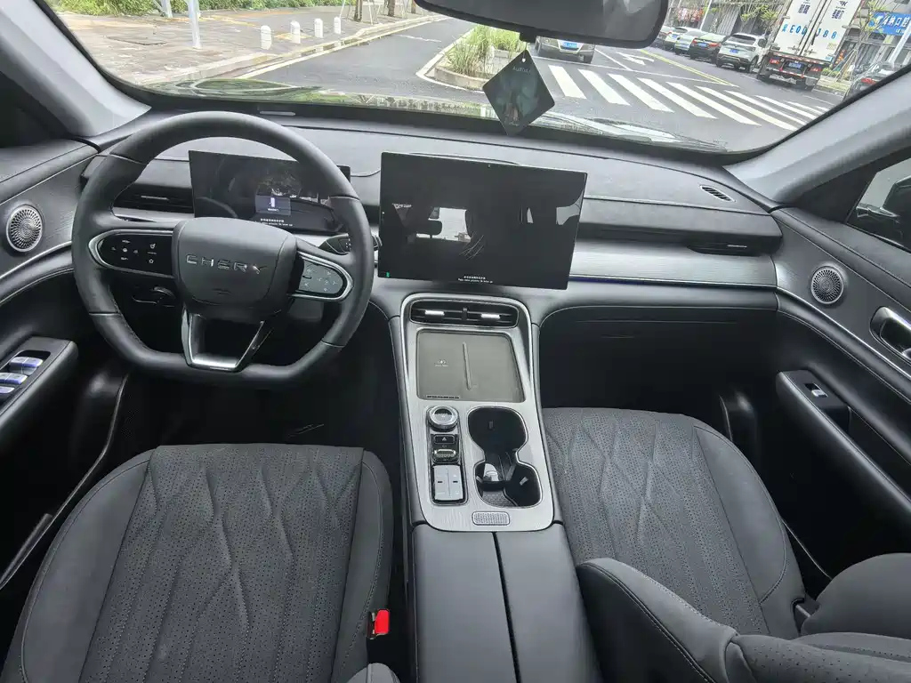 CHERY TIGGO 8 PLUS 2024