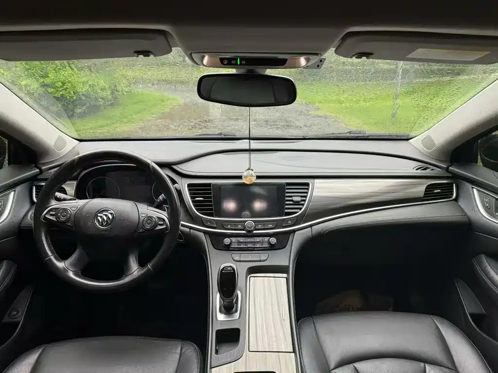 BUICK LACROSSE 2020