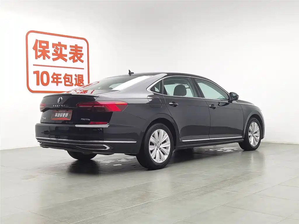 VOLKSWAGEN PASSAT 2020