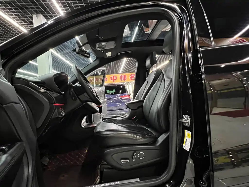 LINCOLN MKC 2019