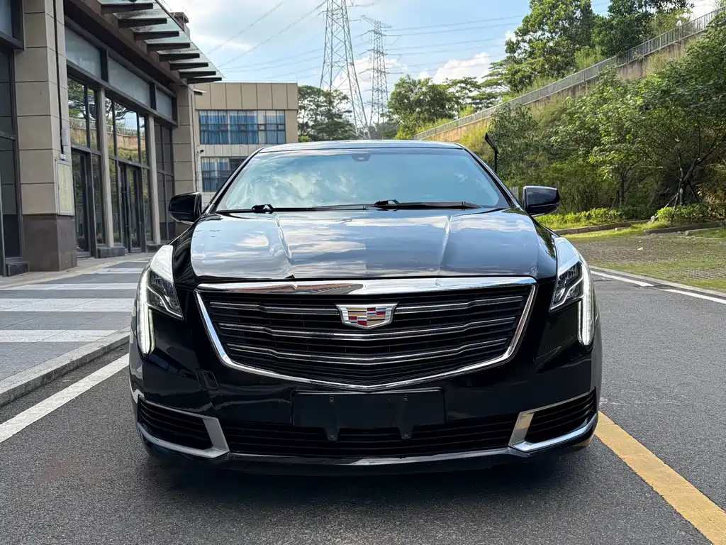 CADILLAC XTS 2018