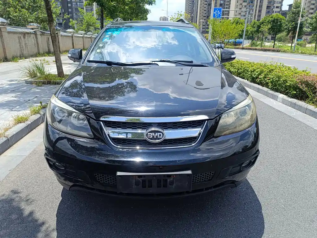 BYD S6 2014
