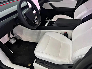 TESLA MODEL Y  2025 YEAR FACELIFT  RANGE  POWER 2025