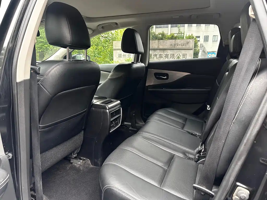 NISSAN MURANO 2019