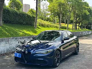 Заказать ALFAROMEO GIULIA