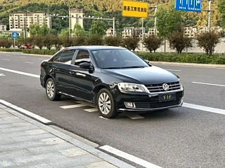 VOLKSWAGEN LAVIDA 2013