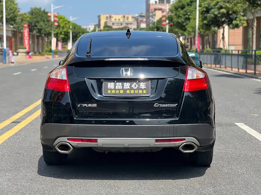 HONDA CROSSTOUR 2016