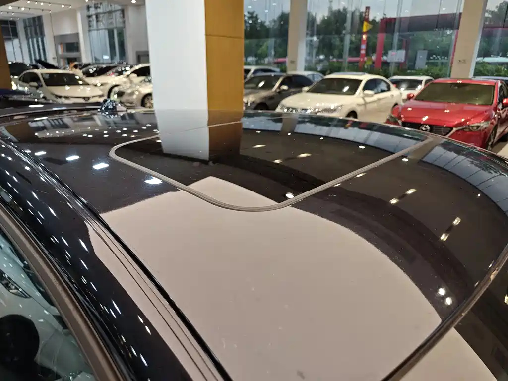 VOLVO C30 2011