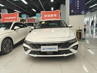 Заказать HYUNDAI ELANTRA
