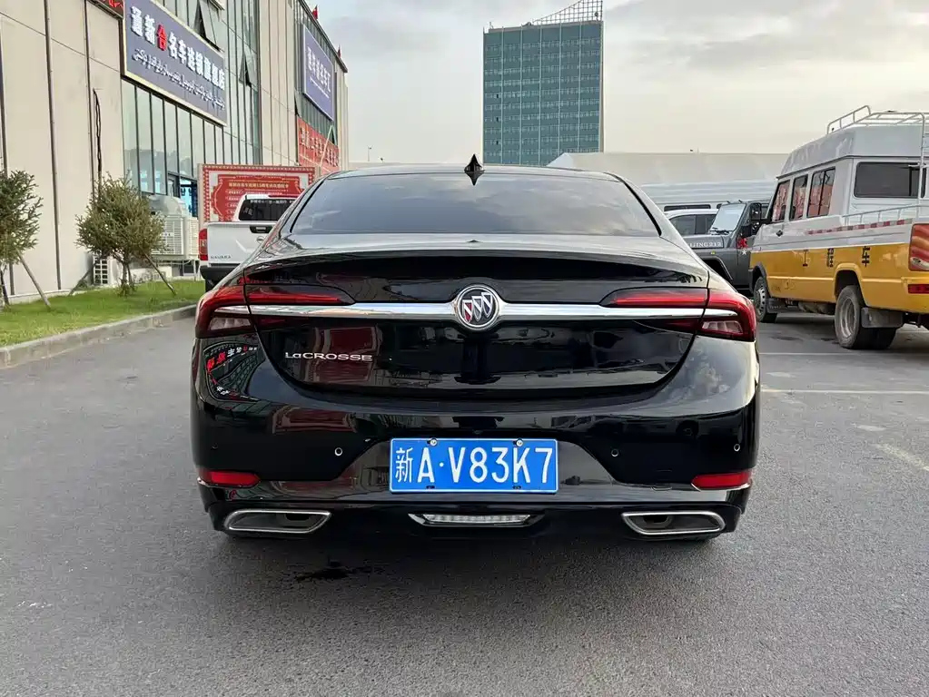 BUICK LACROSSE 2020