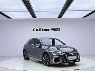 AUDI A3 2024