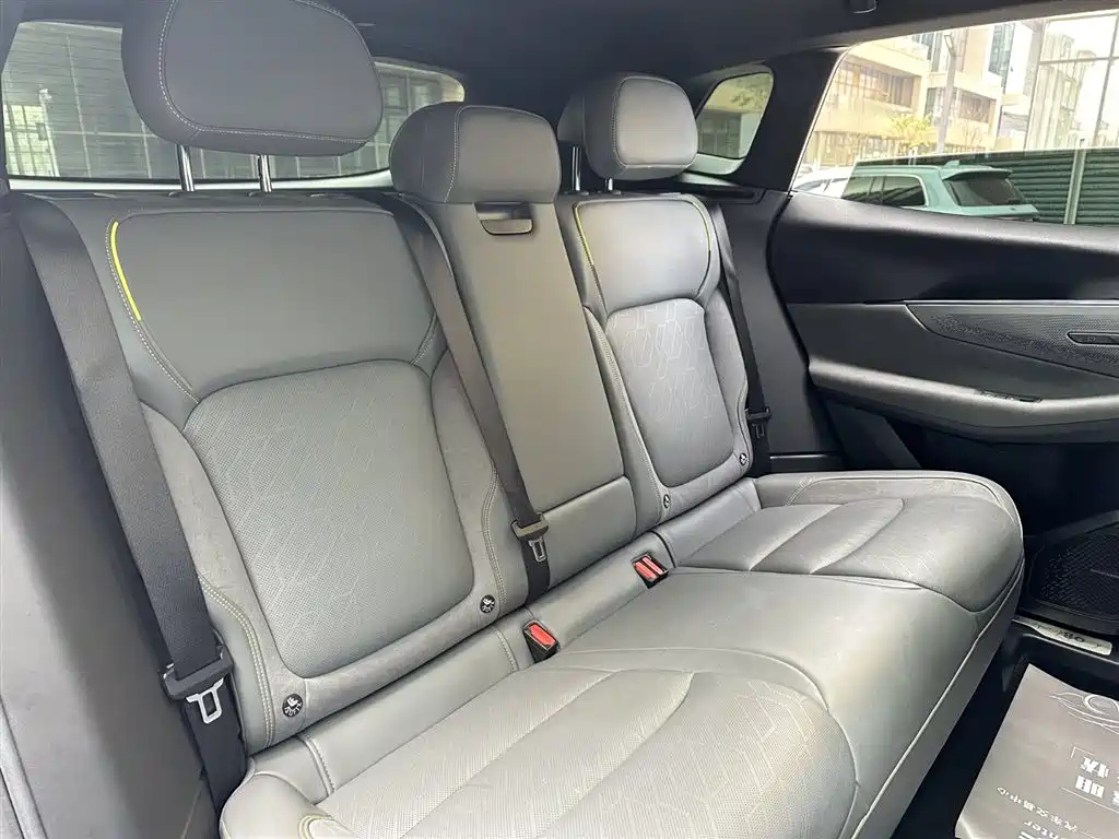 LYNK&CO 08 NEW ENERGY 2024