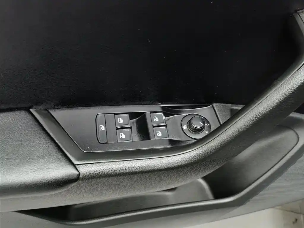 SKODA SUPERB 2018