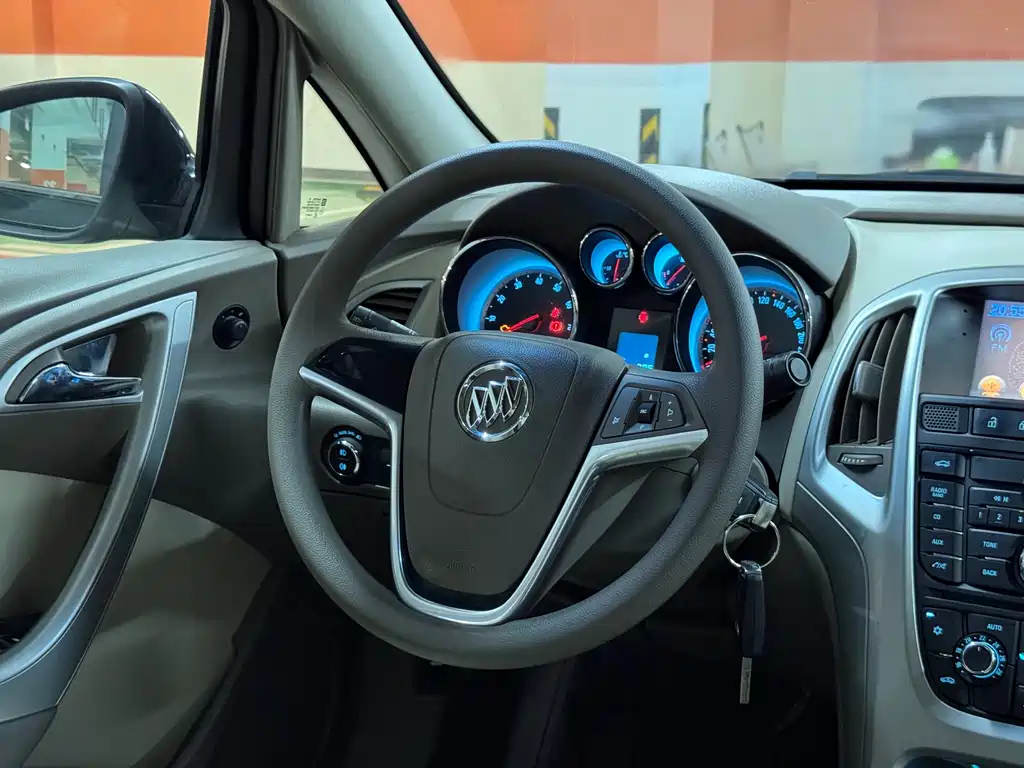 BUICK EXCELLE 2012