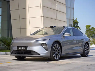 NIO ET7  2024 YEAR 75KWH  EDITION 2024