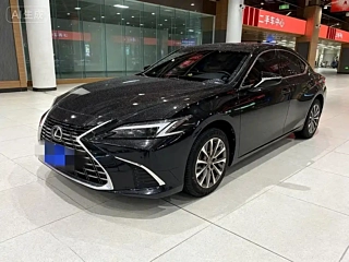 Заказать LEXUS ES