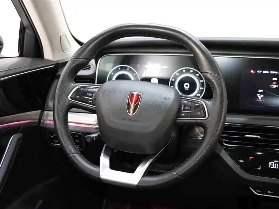 HONGQI HS5 2022