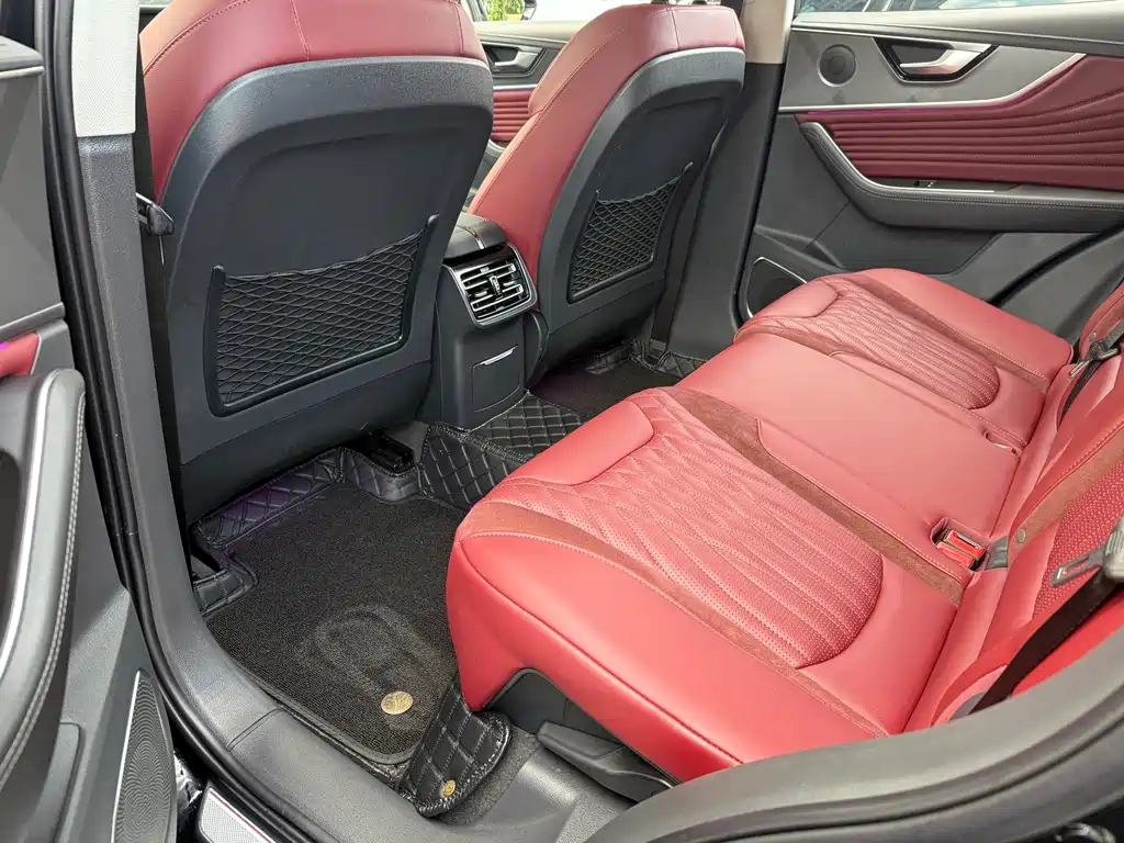 HONGQI HS5 2025