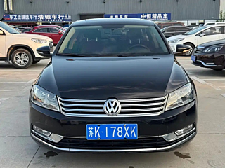 VOLKSWAGEN MAGOTAN 2013
