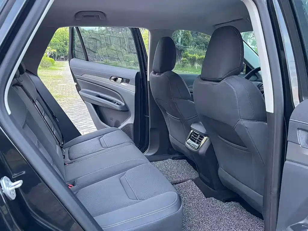 FORD EQUATOR SPORT 2024