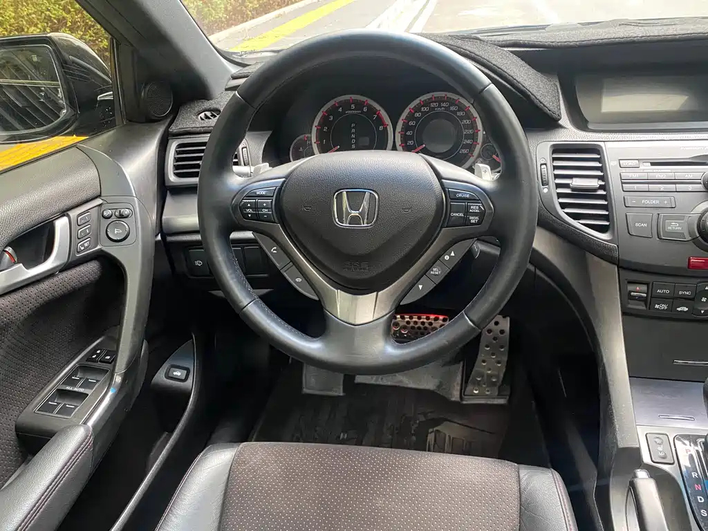 HONDA SI PLATINUM 2014