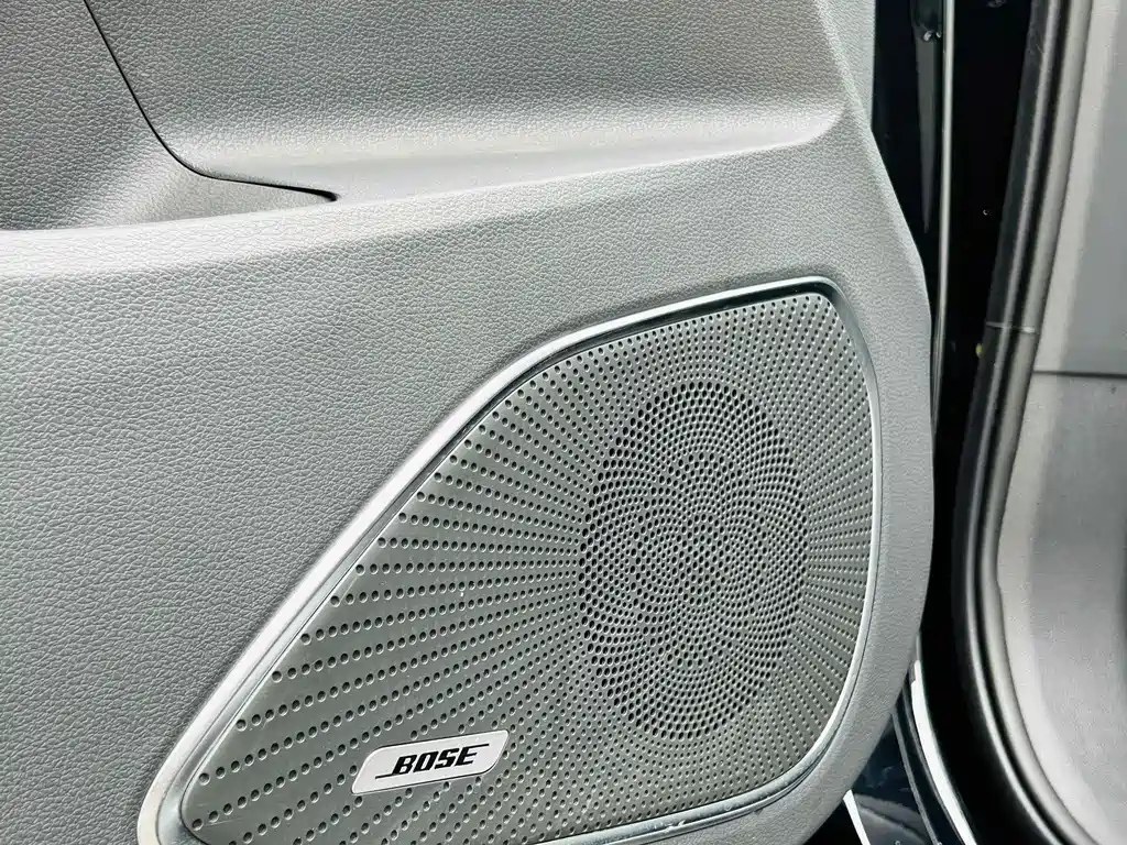 HONGQI HS5 2023